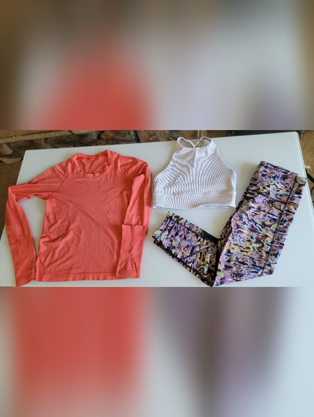LOT OF 3 LULULEMON PIECES, ALL SIZE 6